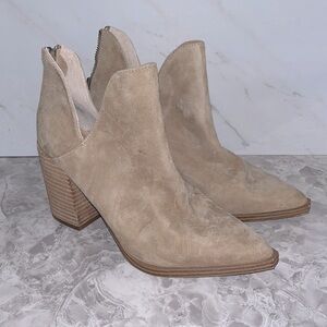 Steve Madden cedar low heeled bootie sz 7